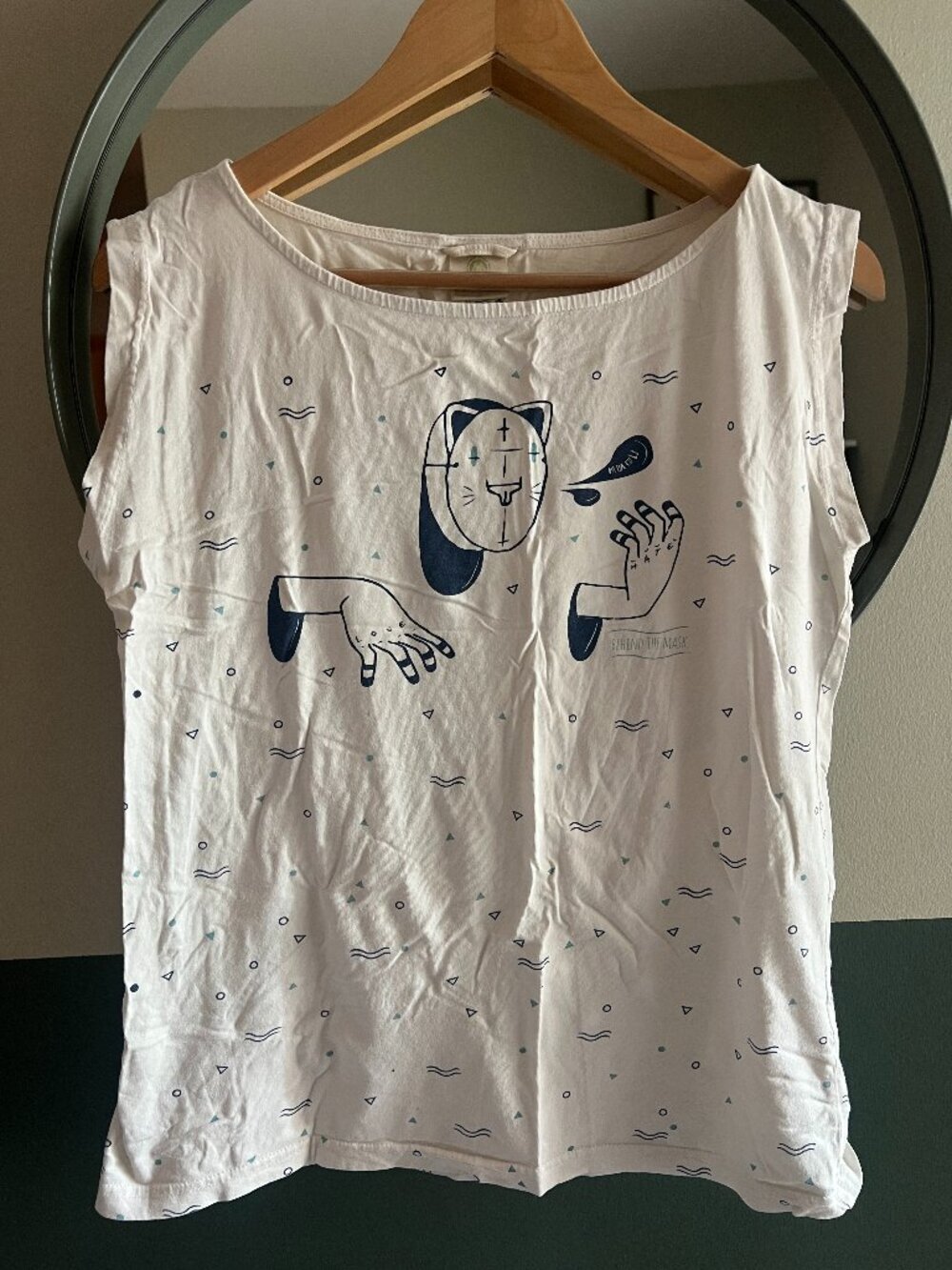 "Behind the Mask" Organic Cotton Graphic Tank – M – Skunkfunk SKFK